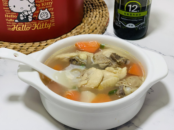 山药胡萝卜炖鸡汤