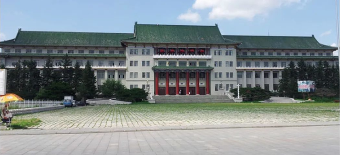 吉林大学地探学院图片