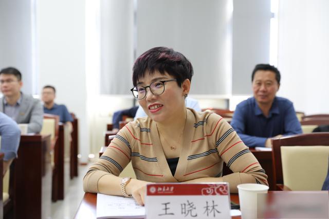 王晓林:心如花木向阳而生