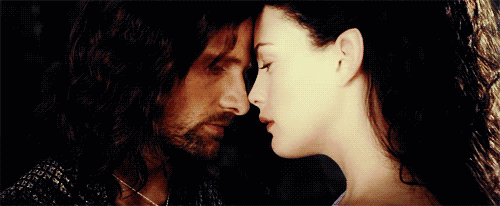 人皇阿拉贡(aragorn)与精灵公主阿尔温(arwen)百转千回的爱情