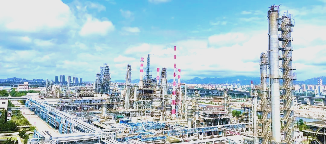 青岛石油化工批发全解析：基础油、溶剂油到工业润滑油的采购路径