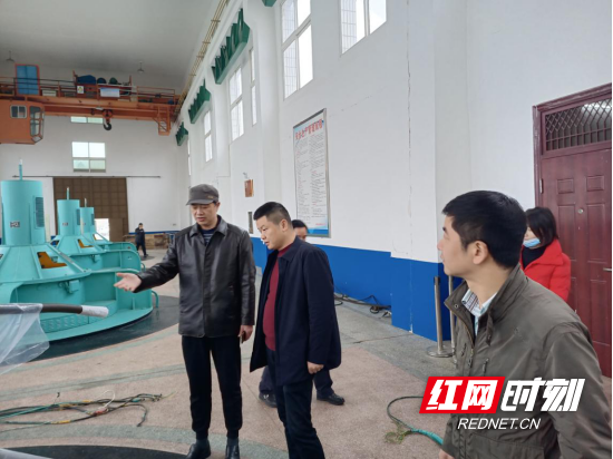南县明山头镇:绷紧春节"安全弦 深入一线抓推进