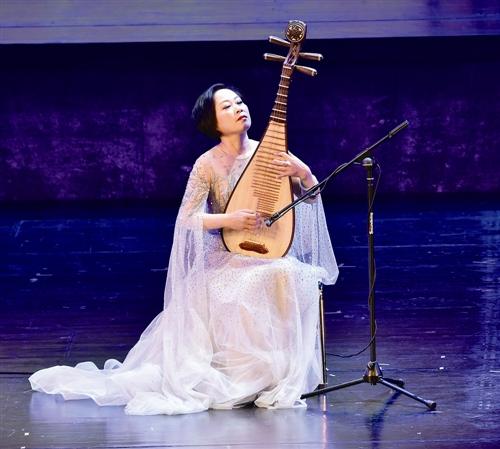 林珠萍琵琶古筝师生音乐会在三门演出