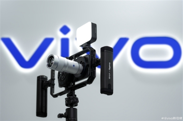 行业最强！vivo X300 Ultra视频能力揭晓：全焦段4K 120fps 10bit Log+专业模式
