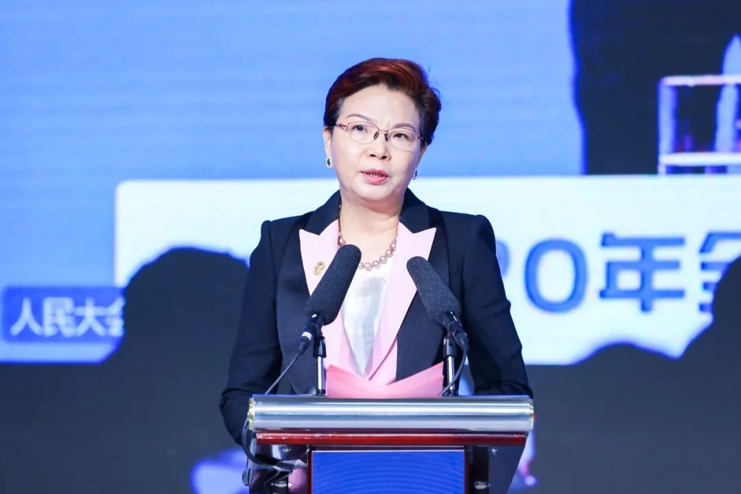 姚惠琼:创想无界,心筑未来|校友风采