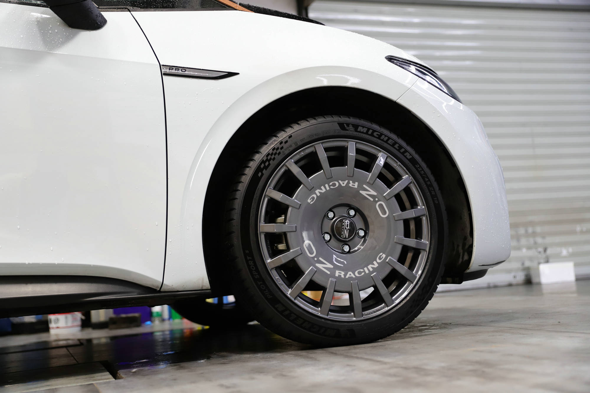 改装轮毂了年审能过吗