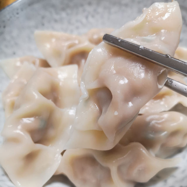 莲藕肉饺子,鲜香味美,百吃不厌