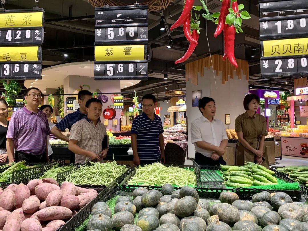 杨义龙调研指导消费扶贫工作