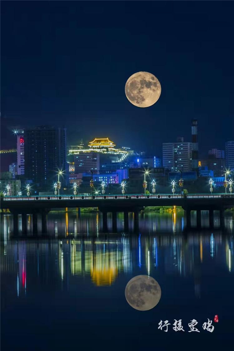 中秋的月亮没看够?一大波美图记录宝鸡月圆时刻!