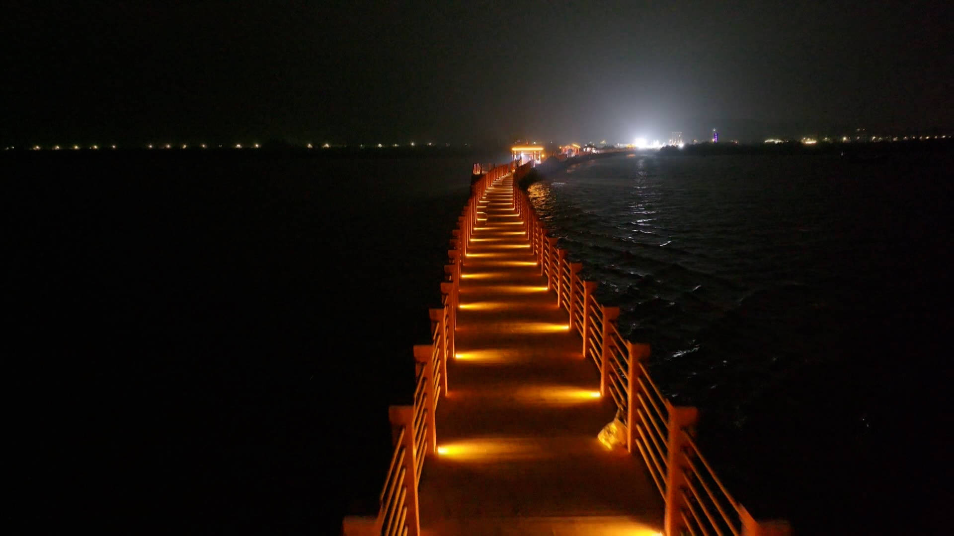 海陵岛夜景图片