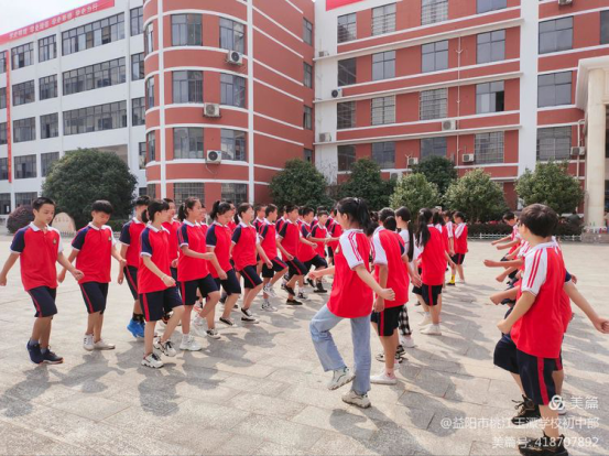 益阳市桃江玉潭学校新生军训圆满结束