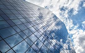 陆家嘴:董事长李晋昭退休