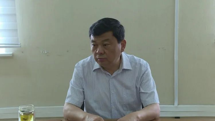 曲锋带队到儒原城市广场调研疫情防控工作