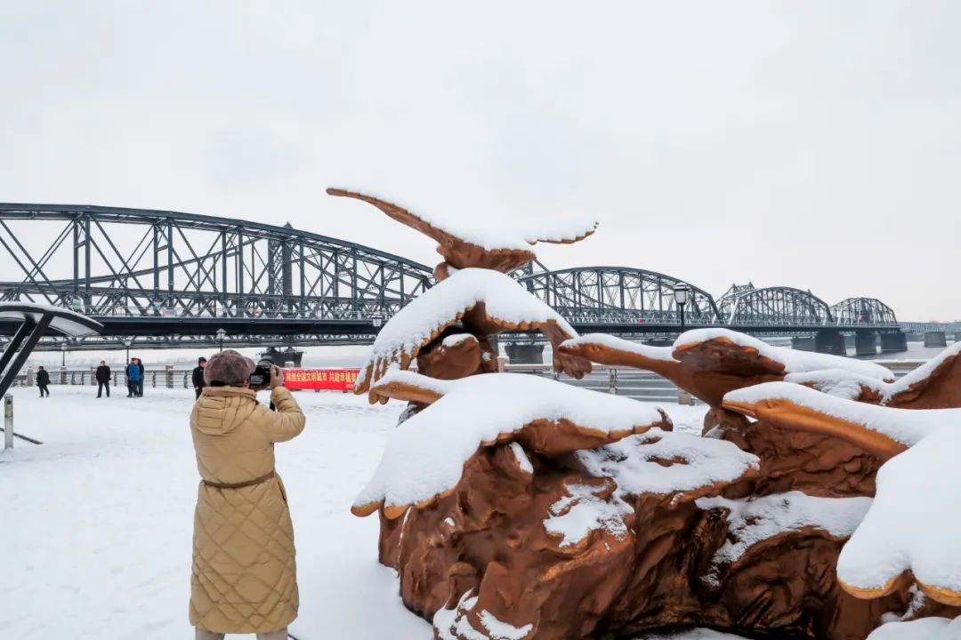 立春後丹東的第一場雪,你品