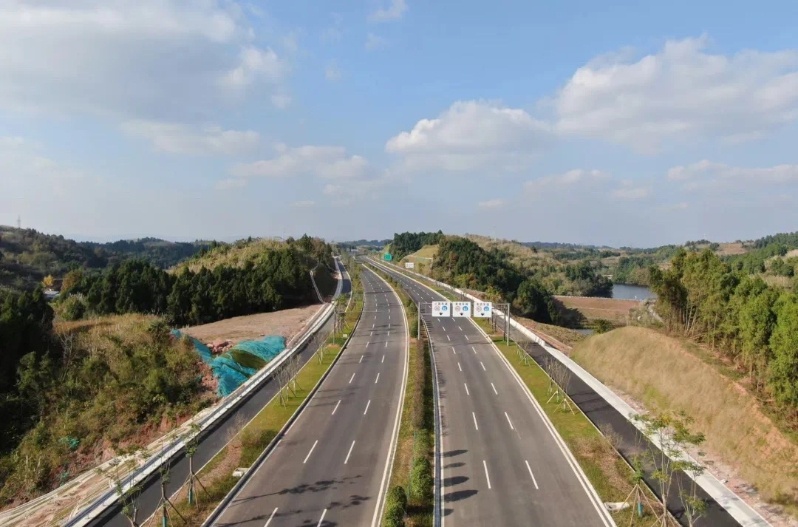 成龍簡,金簡仁通車!進一步完善成都都市圈立體交通體系