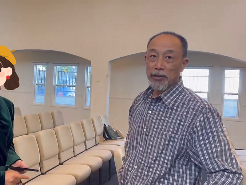 66岁孙海英现状:在美国街头带着好友捡垃圾,翻箱倒柜卖了120