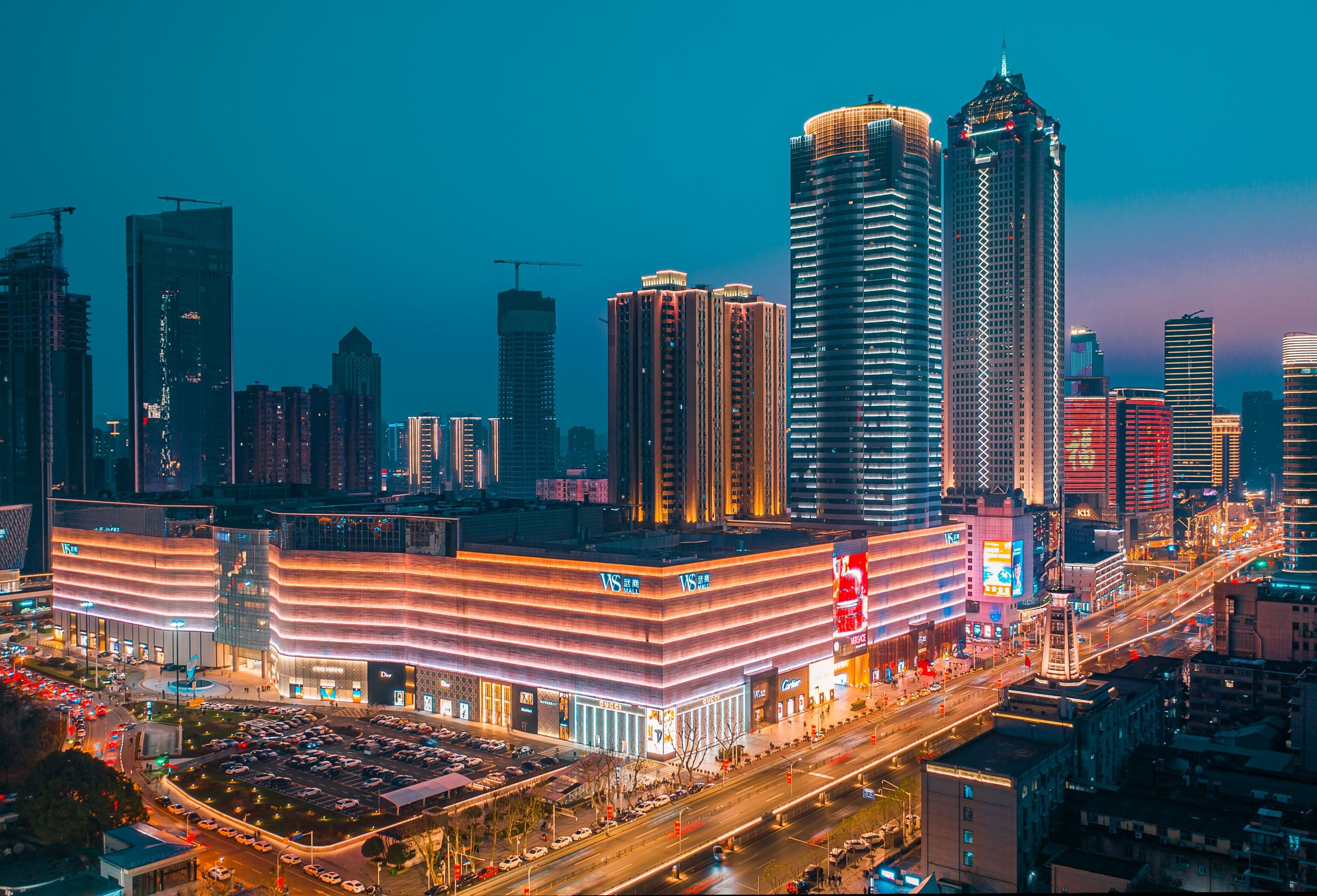 江汉区长叶文静:传承商业文明,加快建设新时代英雄城市卓越城区