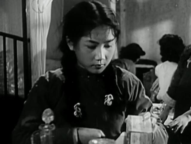 "马兰花落"!演员王蓓去世,曾和赵丹合作多部电影,她的爱情感动无数人