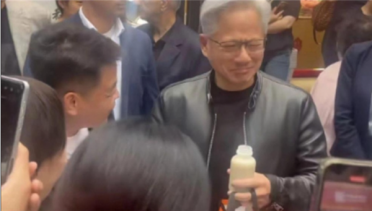 黄仁勋首谈在北京喝豆汁体验：你们不知道我有多享受