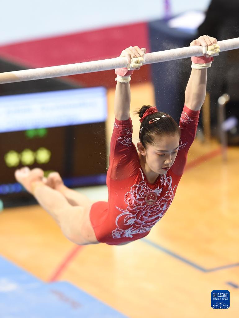 亚锦赛:韦筱圆晋级高低杠决赛