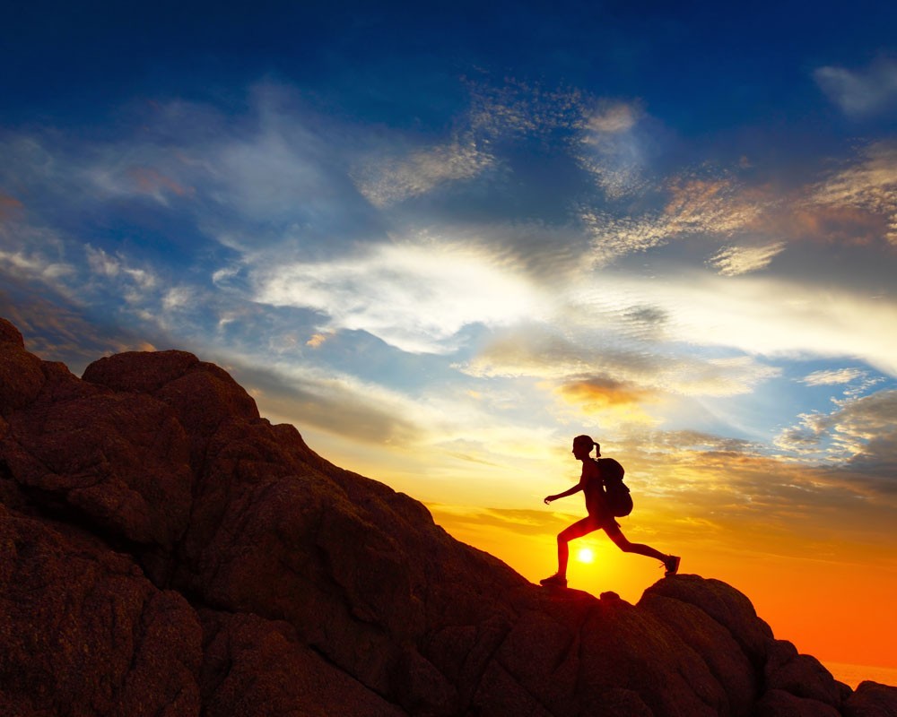 老祖宗告诫:"一人不登高,两人不观景,三人不喝酒"