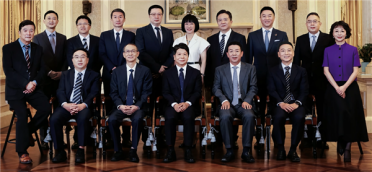 华为监事会新一届阵容亮相：成员面孔更年轻 背后信号不简单