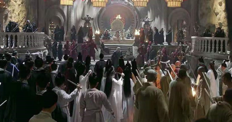 六大派围攻光明顶之战看似惨烈,双方阵亡的高手加起来只有两人