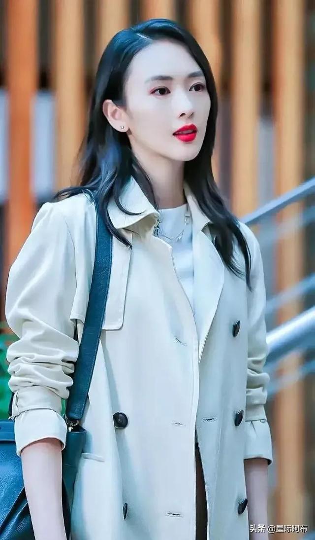 童谣美腿性感气质优雅