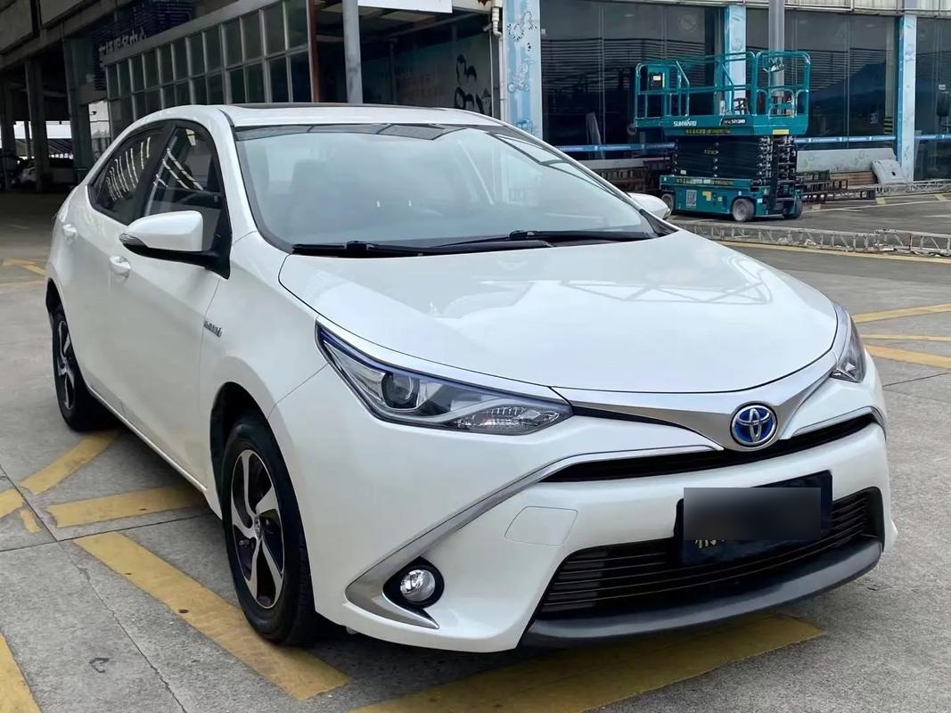 丰田海外车型轿车