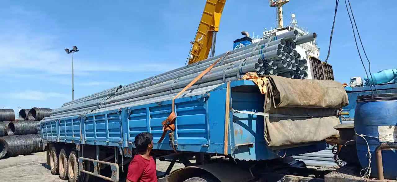 钢材大件超限货物门到门国际运输