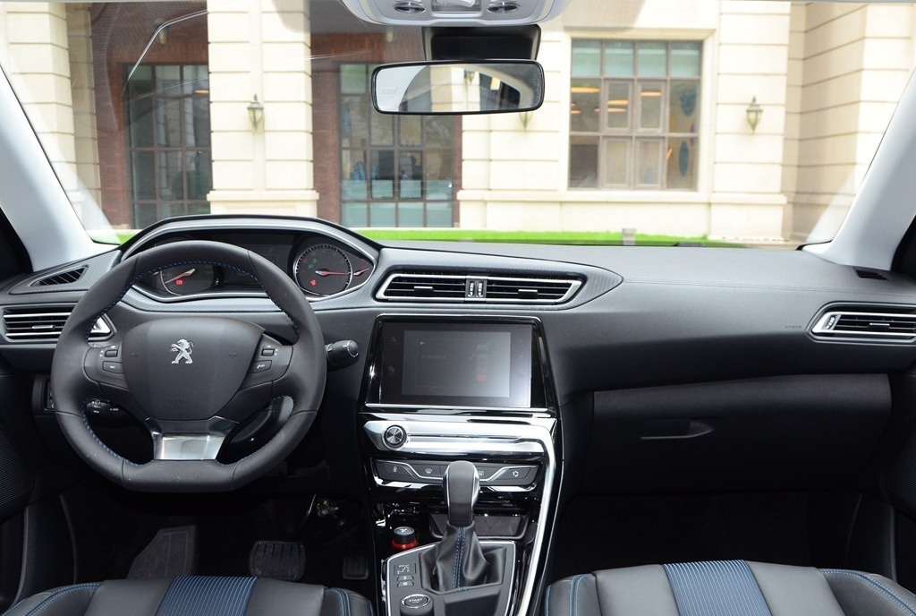 标致308中控台改装,标致308中控系统升级