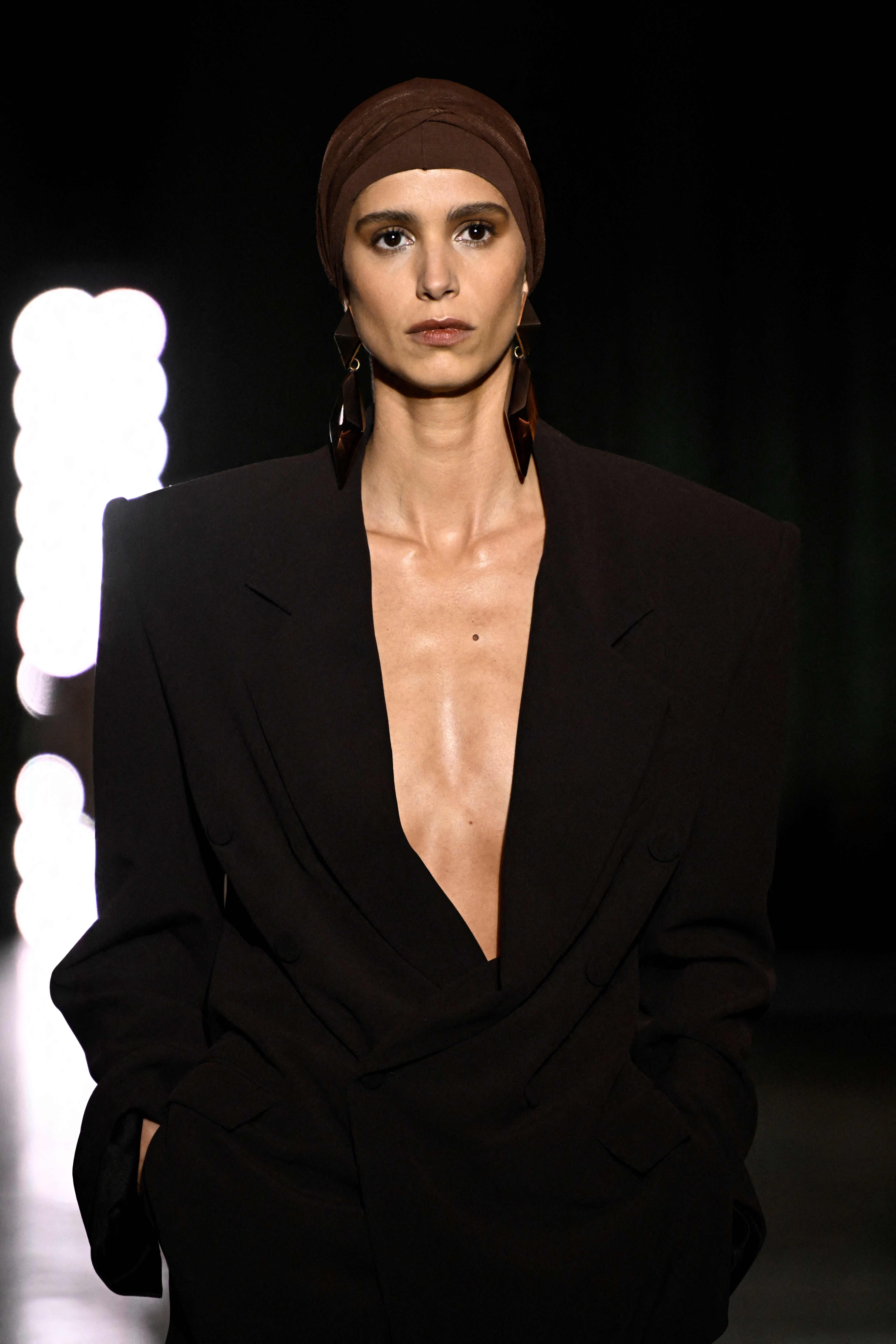 巴黎时装周——圣罗兰品牌时装秀