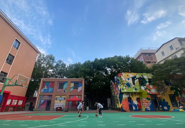 "铁血娘子""自然使者""催债高手"……向明初中学子