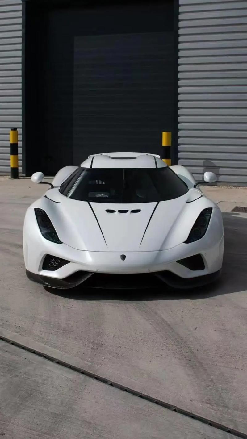 科尼赛克regera多少钱?