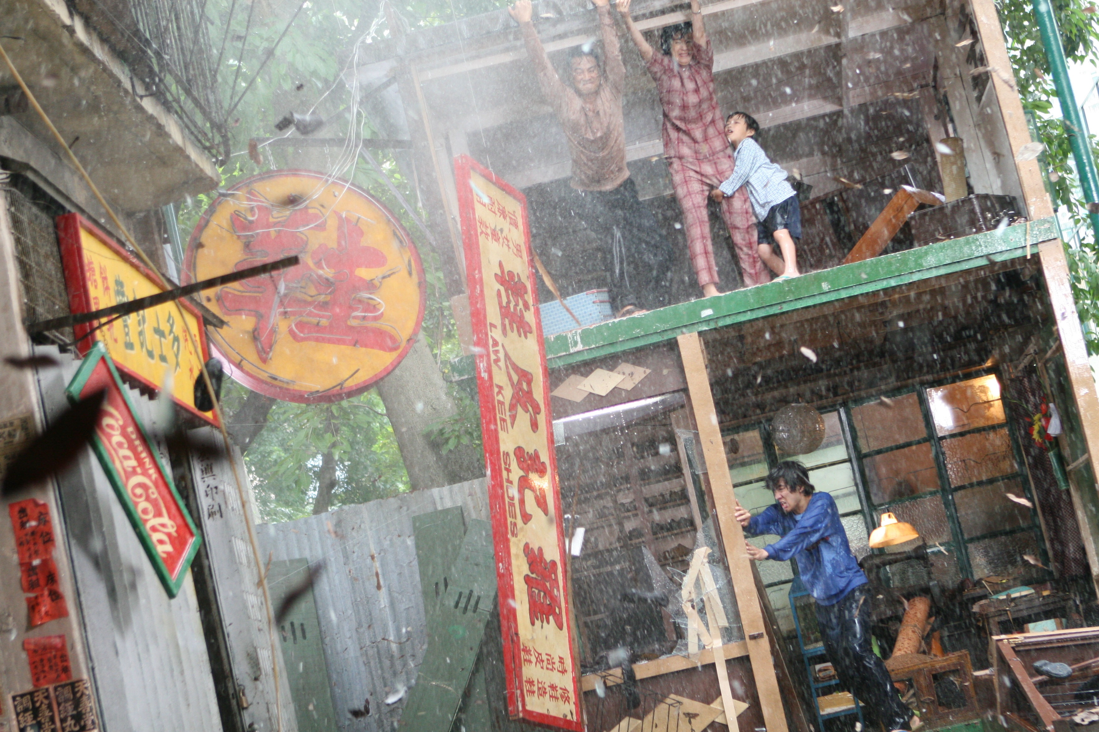 治愈电影-《岁月神偷》-时代的共鸣