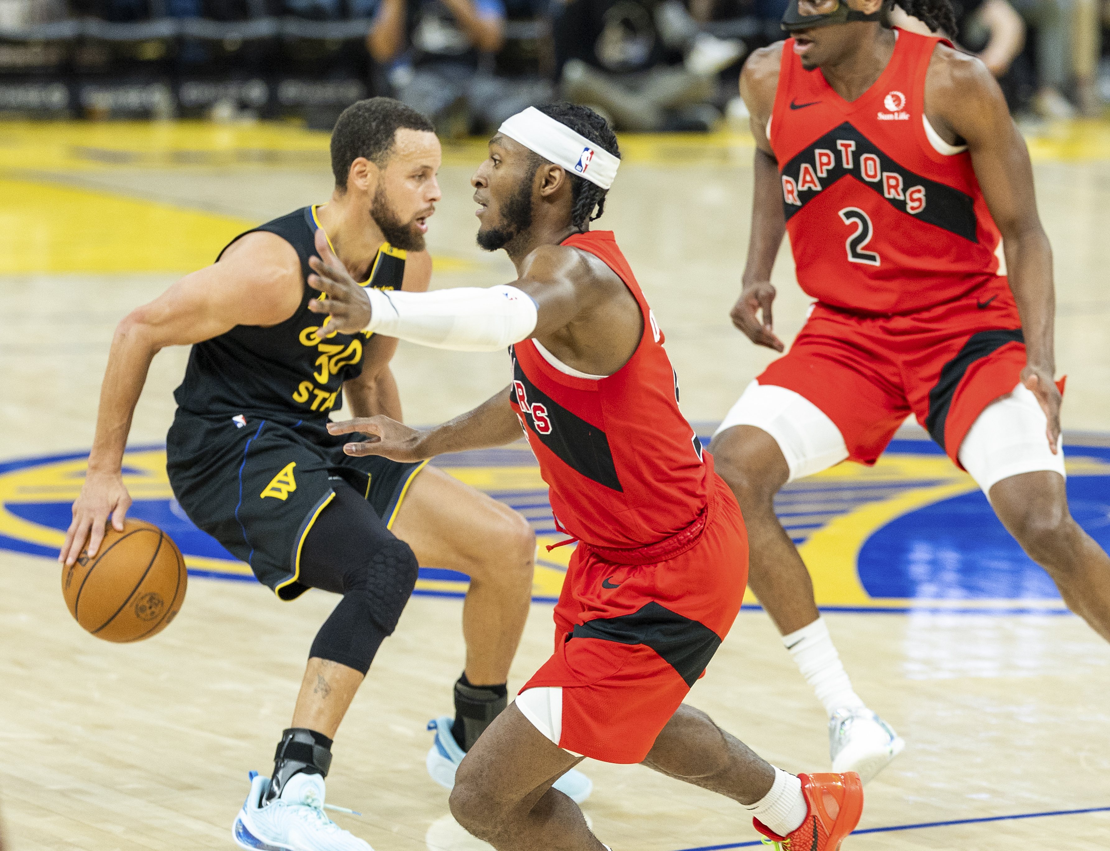 NBA直播推荐：勇士 VS 猛龙1月21日比分预测