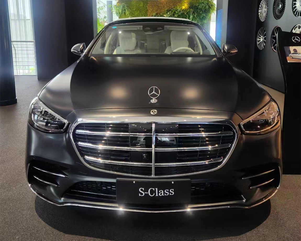 2023款奔驰s450l 4matic到店实拍,车漆70800元