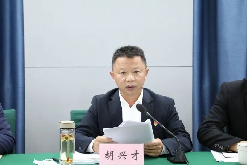 耿马召开县委常委会扩大会议专题开展抓党建述职评议考核