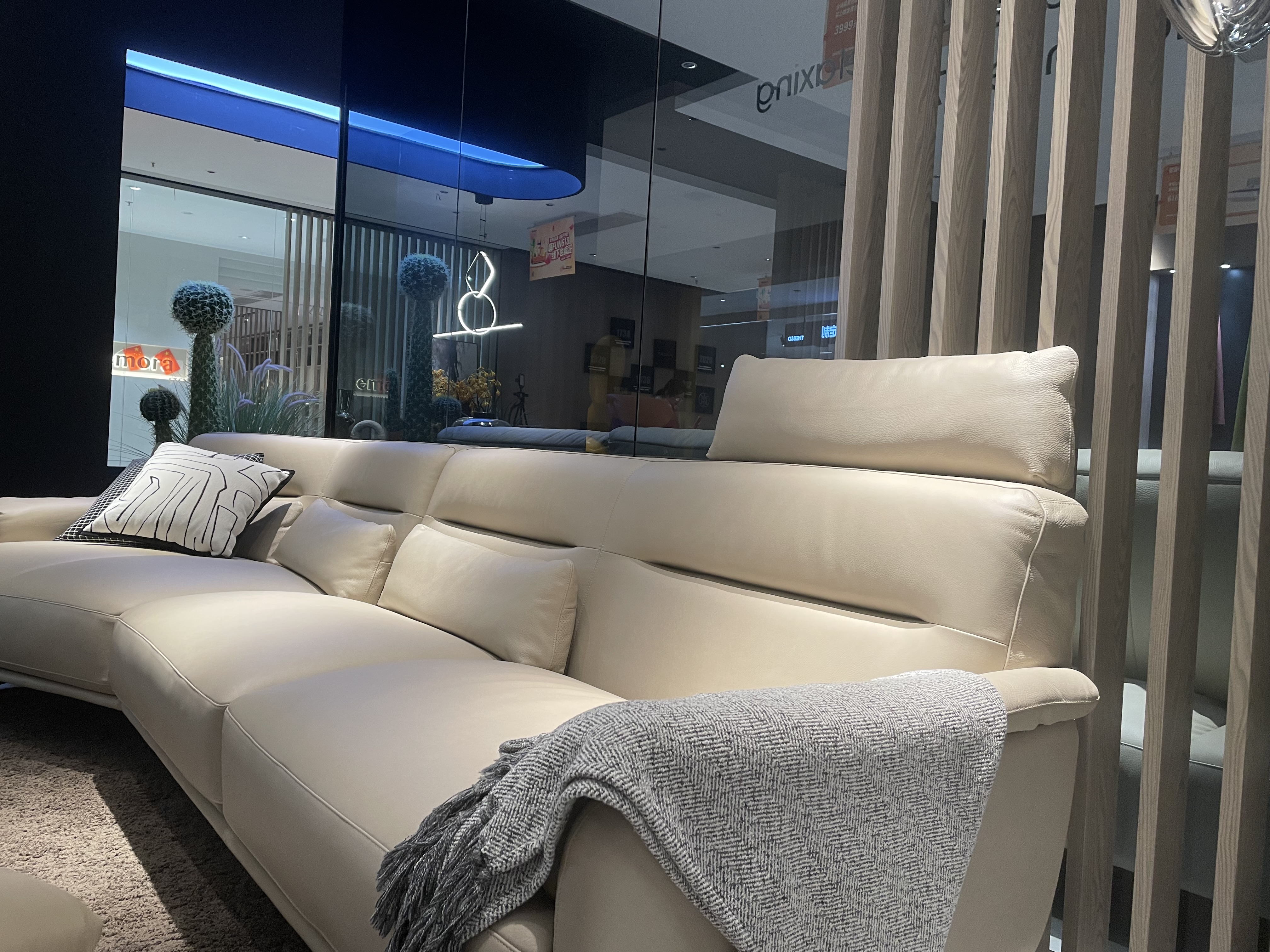 德国尼卡托狮子座沙发