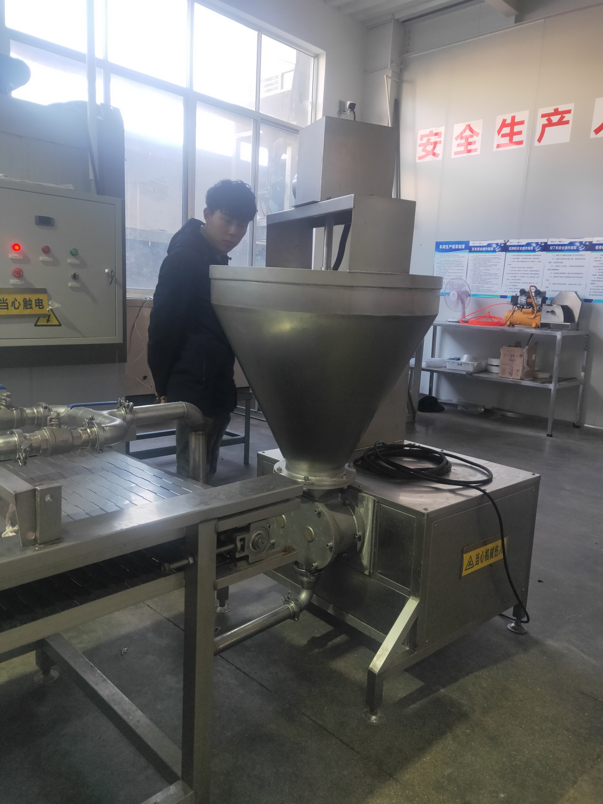 狗粮机器 猫粮机器 动物食品设备