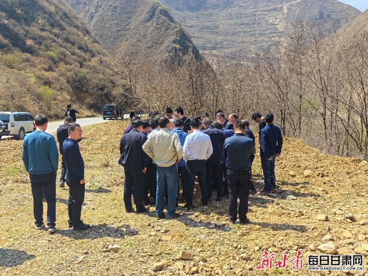 和昌高速公路施工图地勘工作顺利通过验收