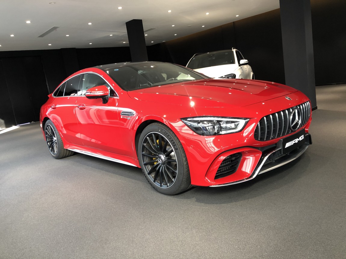 奔驰amg-gt63s 4matic 四门跑车到店实拍
