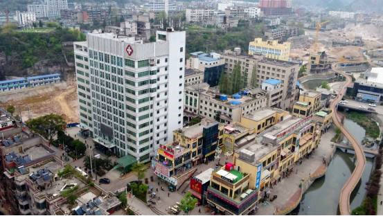 六枝特区人民医院加强精神文明建设 提升医疗服务质量