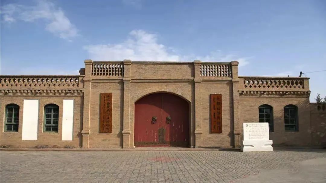 趁着假期快来开启一段巴彦淖尔漫游之旅吧