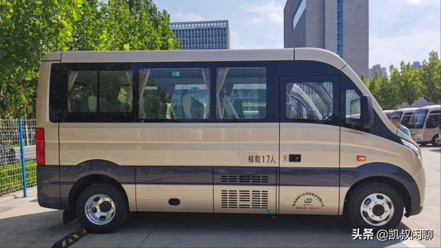 宇通商務車cl6