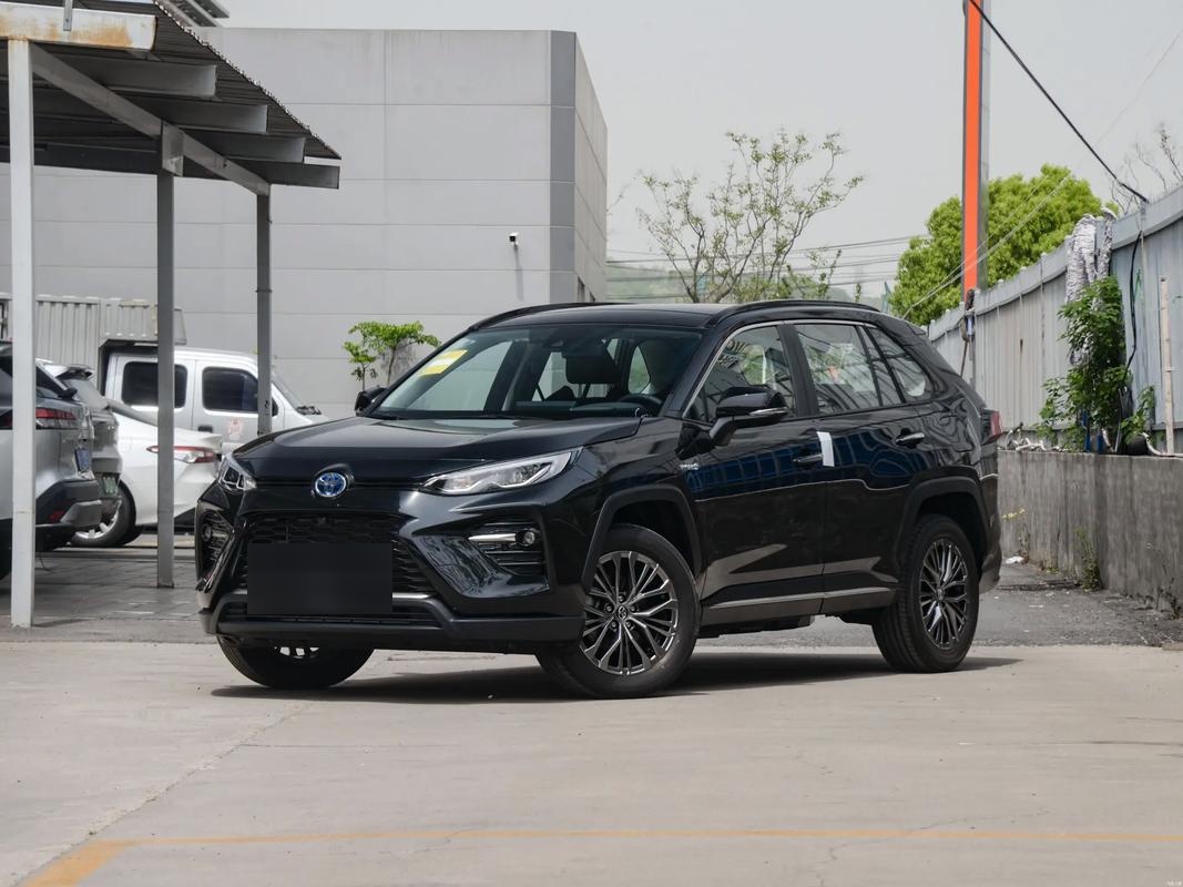 家庭轿车哪种车型好看