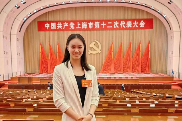 劳模党代表黄雪辰:体育向着身心和谐方向发展,更好地服务社会服务人民