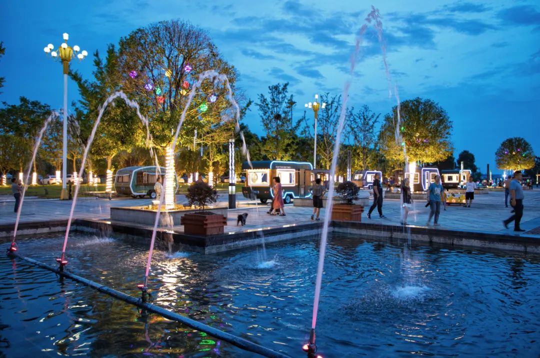 我的家乡醉美南县罗文夜总汇三十一