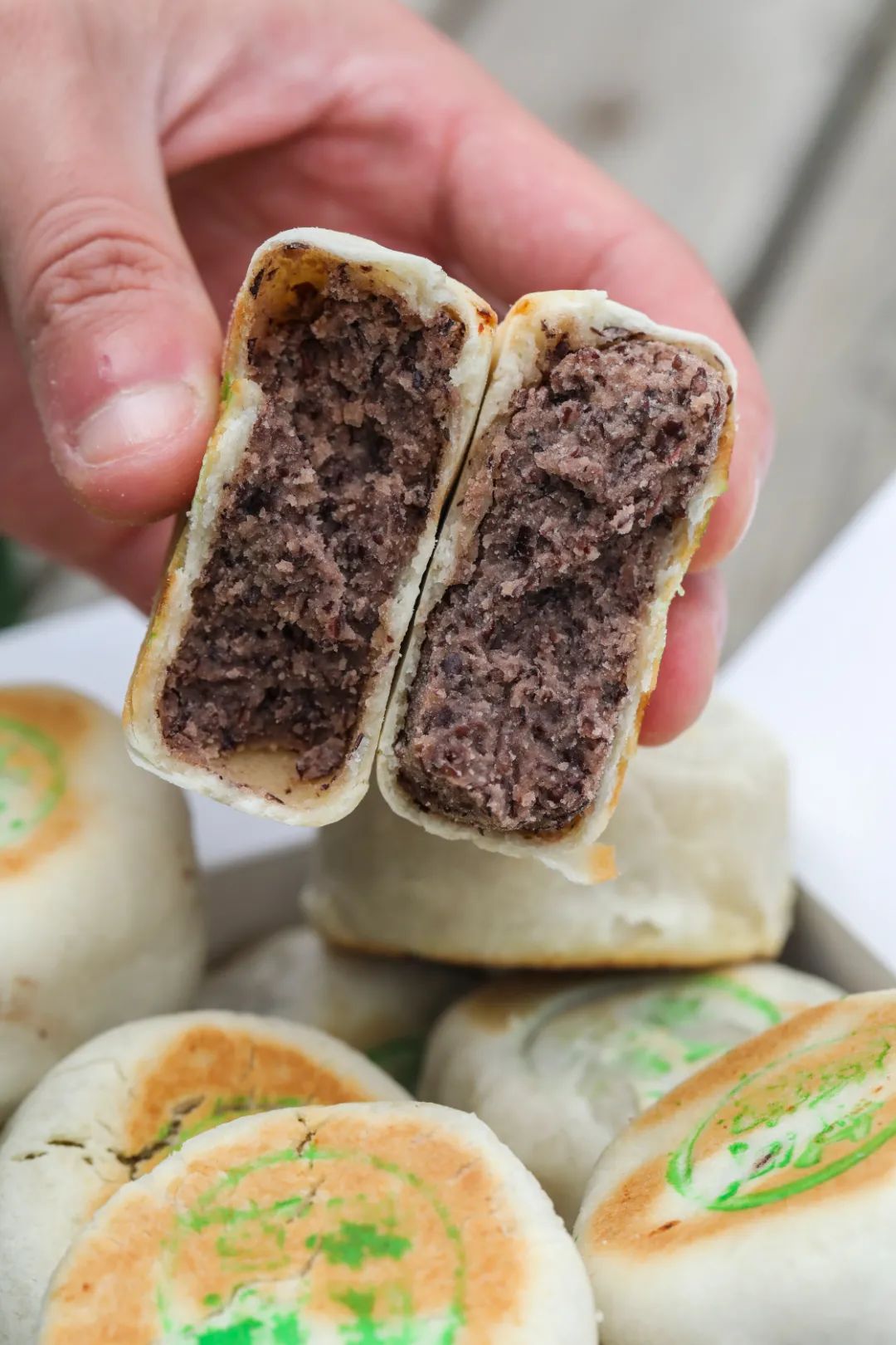 低糖低脂!老北京手工绿豆饼又回来了,就在三里屯!