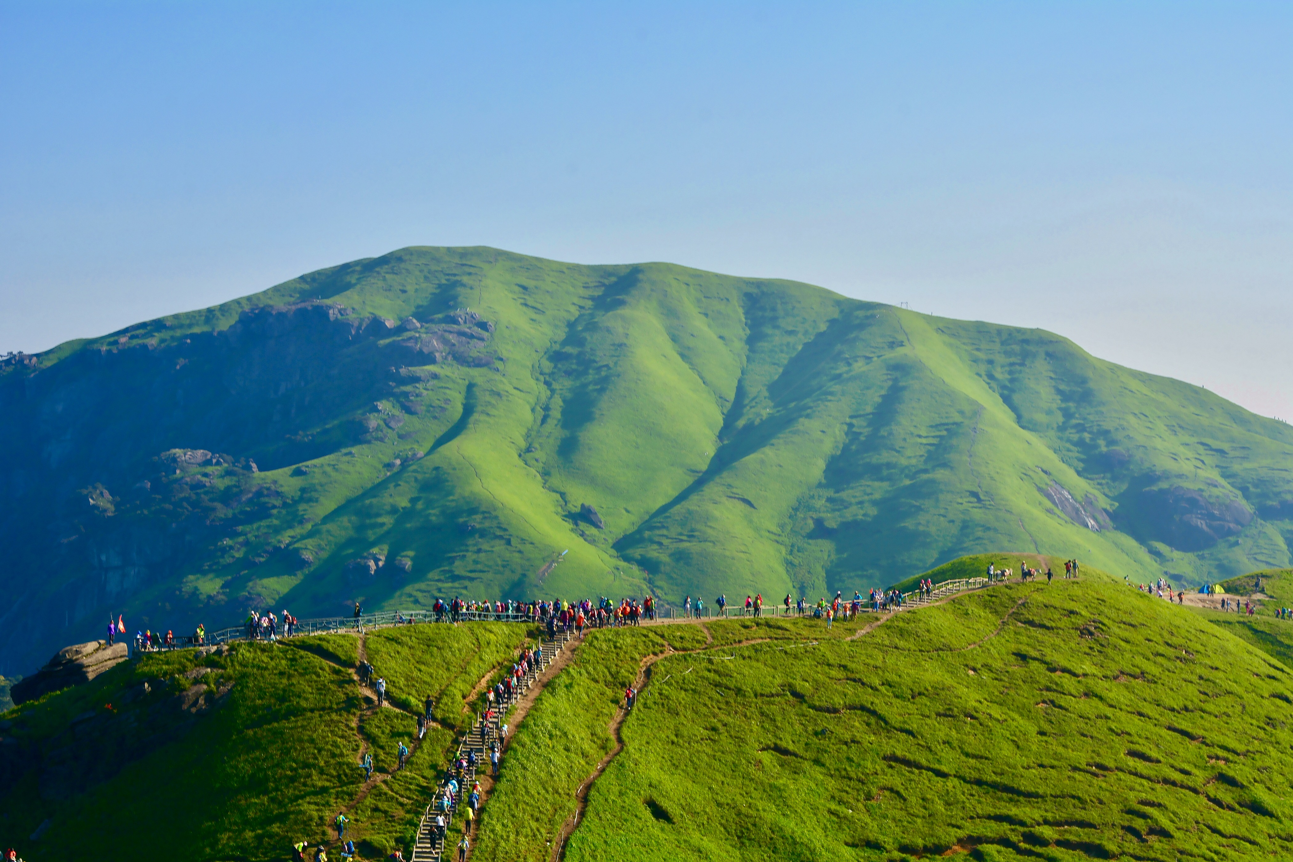 武功山 江西省境 内第一高相关图片1